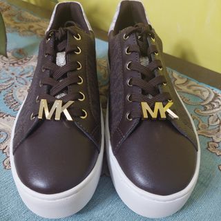 Mk poppylace brown and vanilla size 7