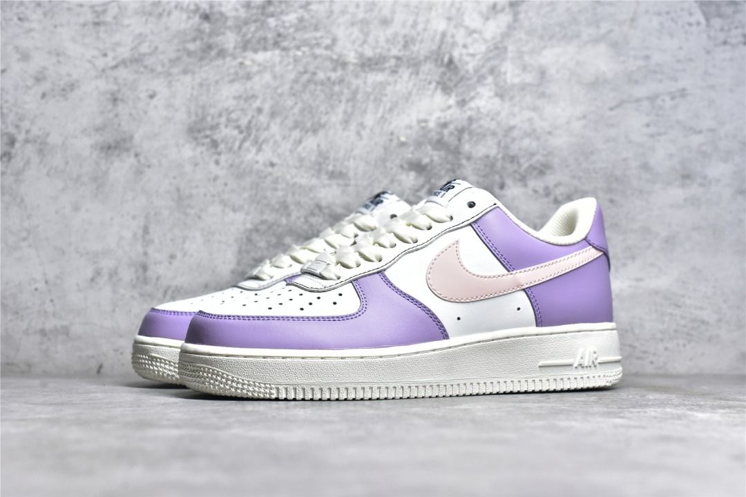Mauve pink new arrivals nikes