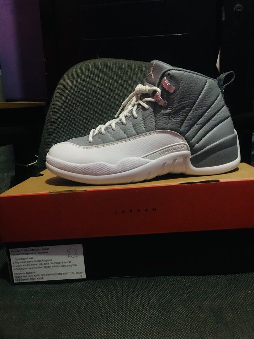 do jordan 12 run small