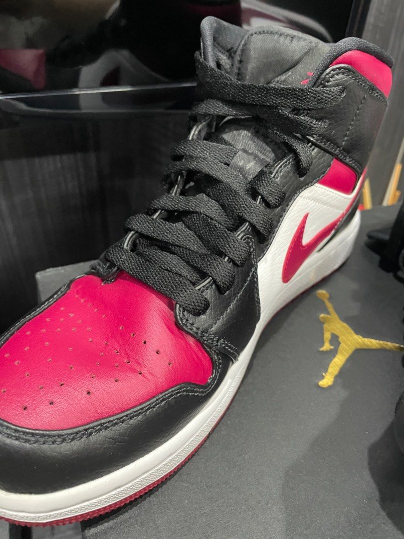 Nike Air jordan made in vietnam size 42.5, Fesyen Pria, Sepatu