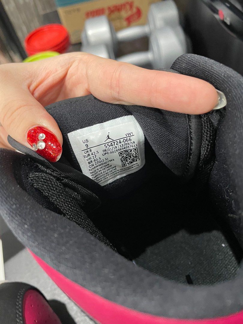 Nike Air jordan made in vietnam size 42.5, Fesyen Pria, Sepatu , Sneakers di Carousell