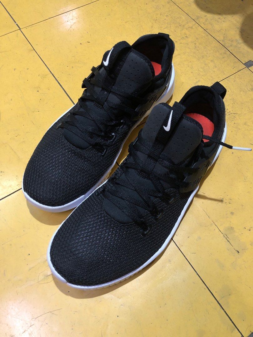 Nike free x metcon vs nike free tr v8 shop