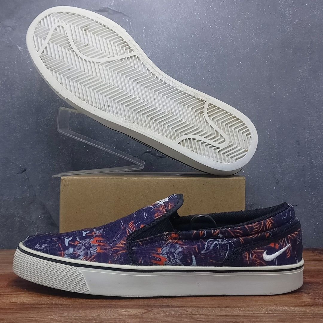 Nike toki shop slip txt print