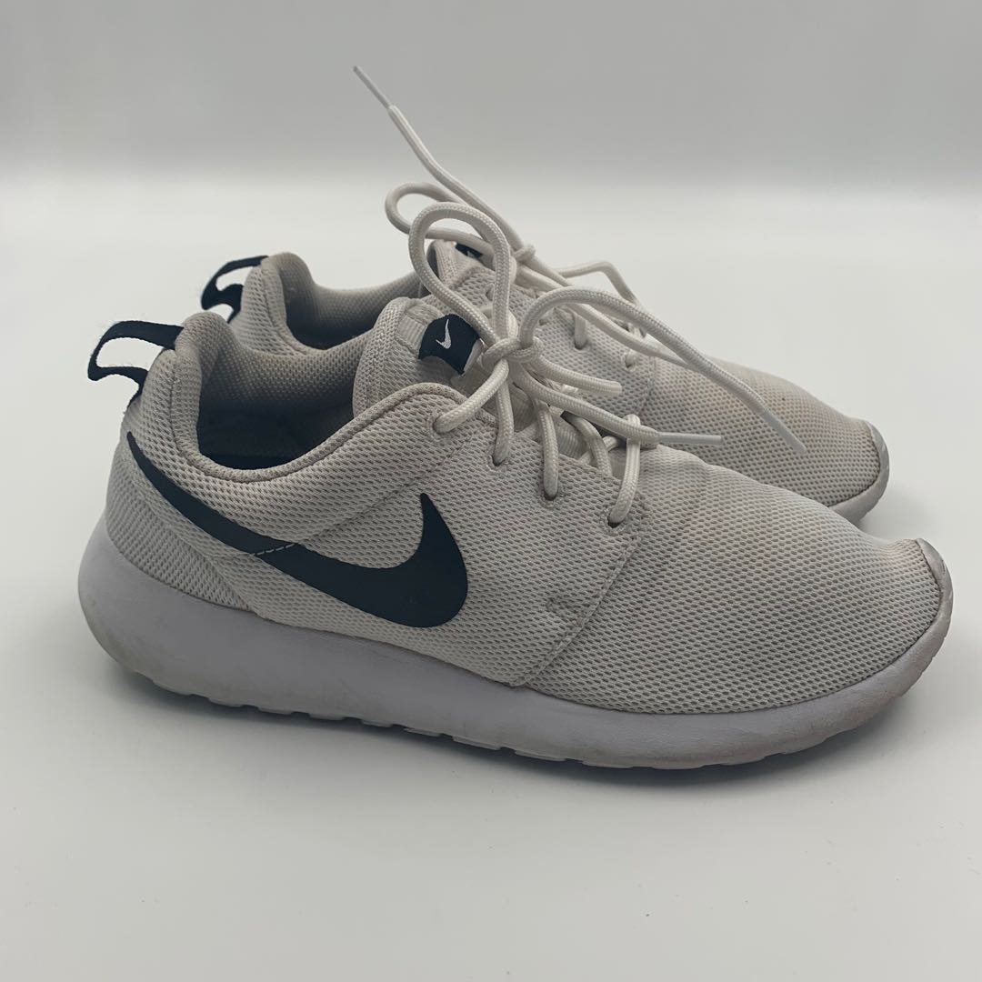 Nike Roshe One White Running Gym Shoes Women s Fashion Footwear