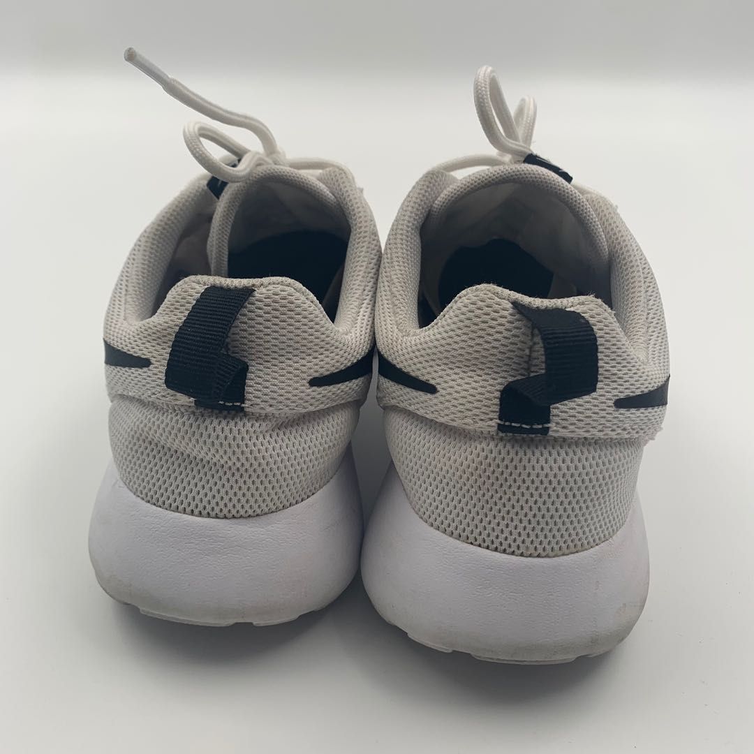 Roshe sales run fleuri