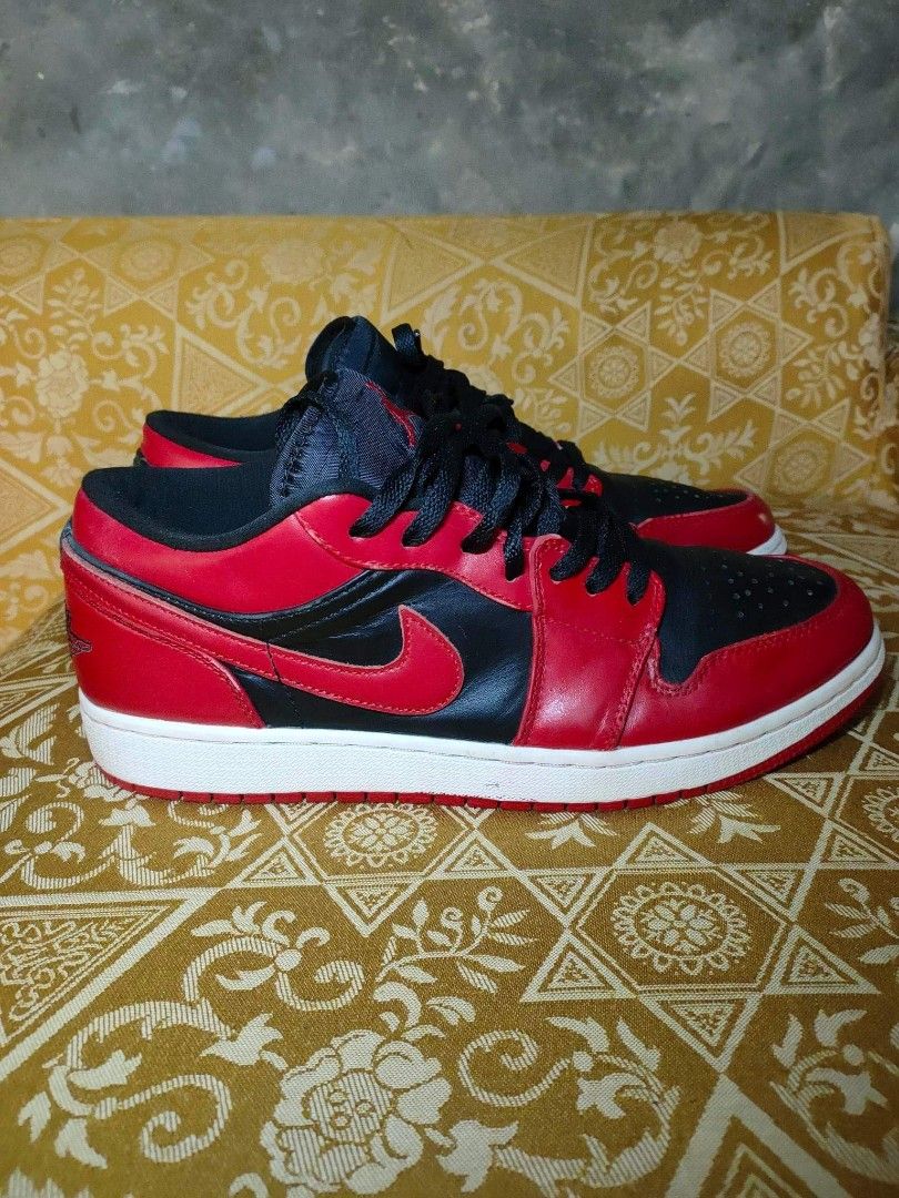 Original Legit Jordan 1 low reverse size 10us, Men's Fashion, Footwear