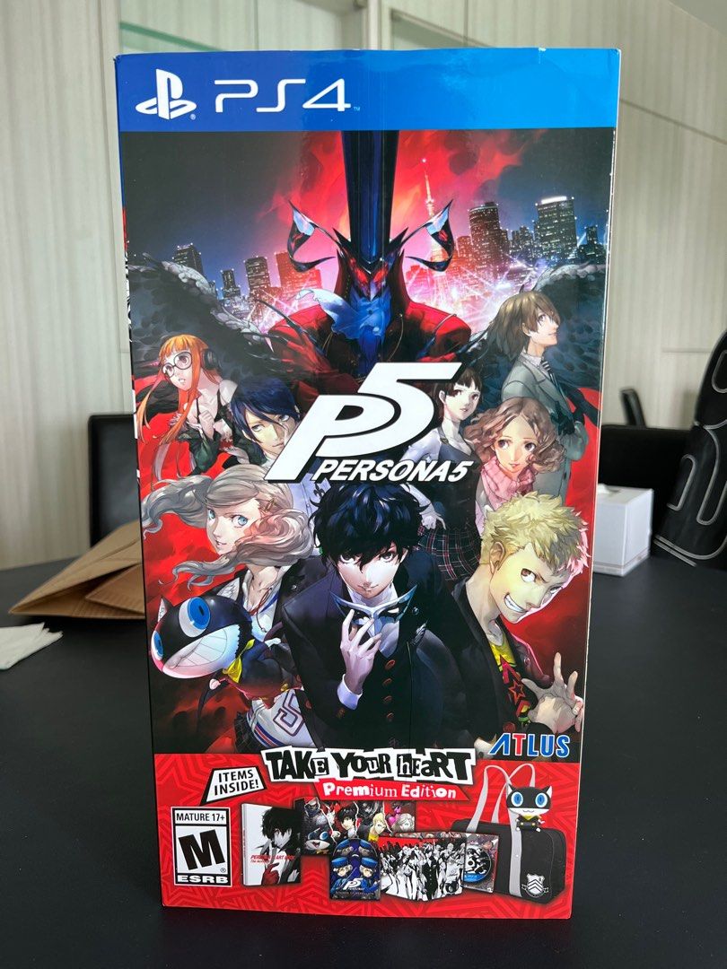 Persona 5 Collector Edition PS4 Et PS5 Comme Neuf ATLUS