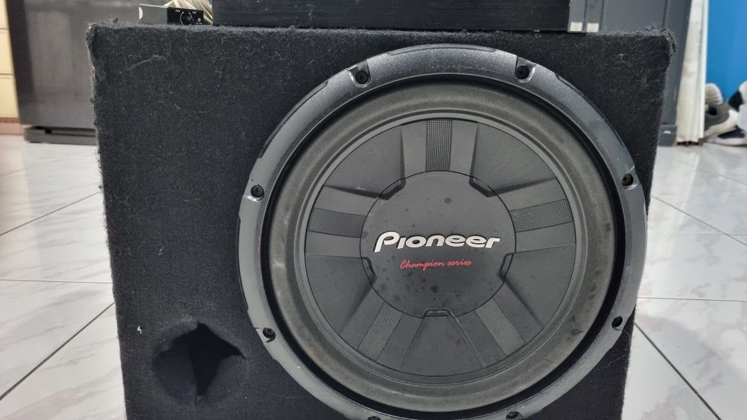 Pioneer "12 subwoofer power bass, Audio, Soundbars, Speakers