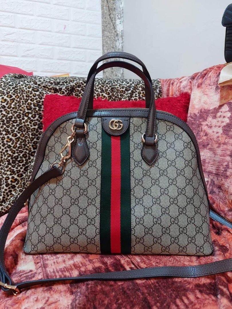 Preloved Gucci alma bag 27cm (Category: Luxury Bags & Wallets) located in Cebu City. Submitted by day.98 (Listing ID 1216003774, Image 1). Description: selected from japan surplus pvc leather genuine leather no flaws coded with dust bag.