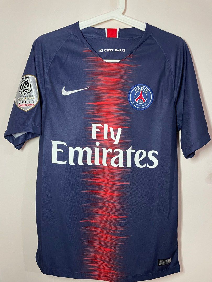 PSG 18-19 Home Kit with patches S, Men's Fashion, Activewear on Carousell