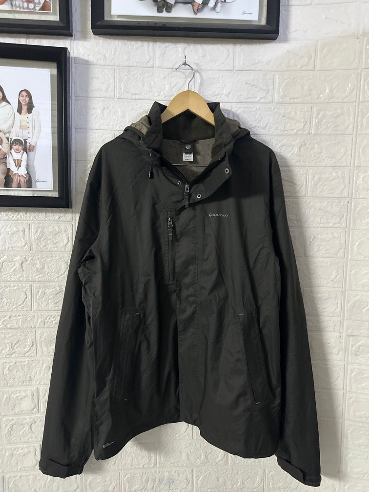 Quechua Windbreaker Jacket, Men's Fashion, Coats, Jackets and Outerwear ...