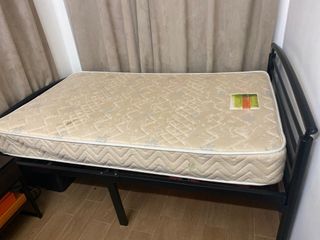 （分類：）位於 。 由 veerom 提交（商品編號 1215890351，圖片 1）。簡介： 。