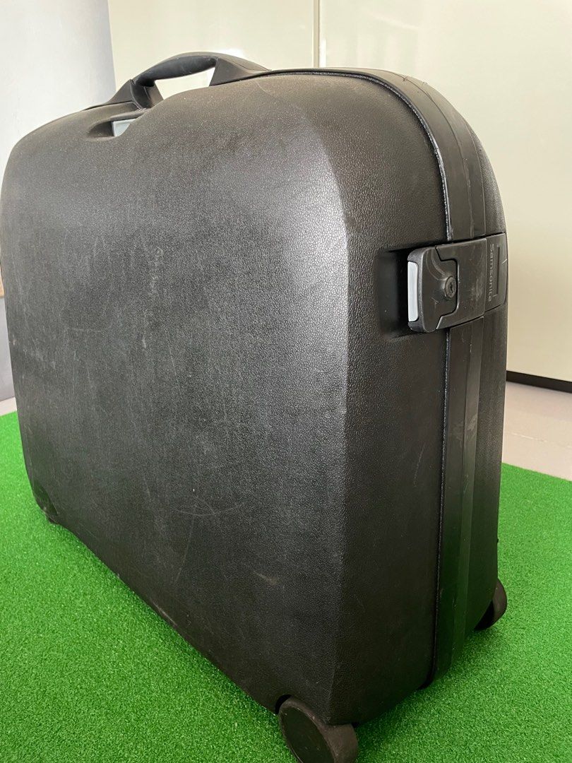 Samsonite Oyster Hard Clamshell 29 Rolling Luggage