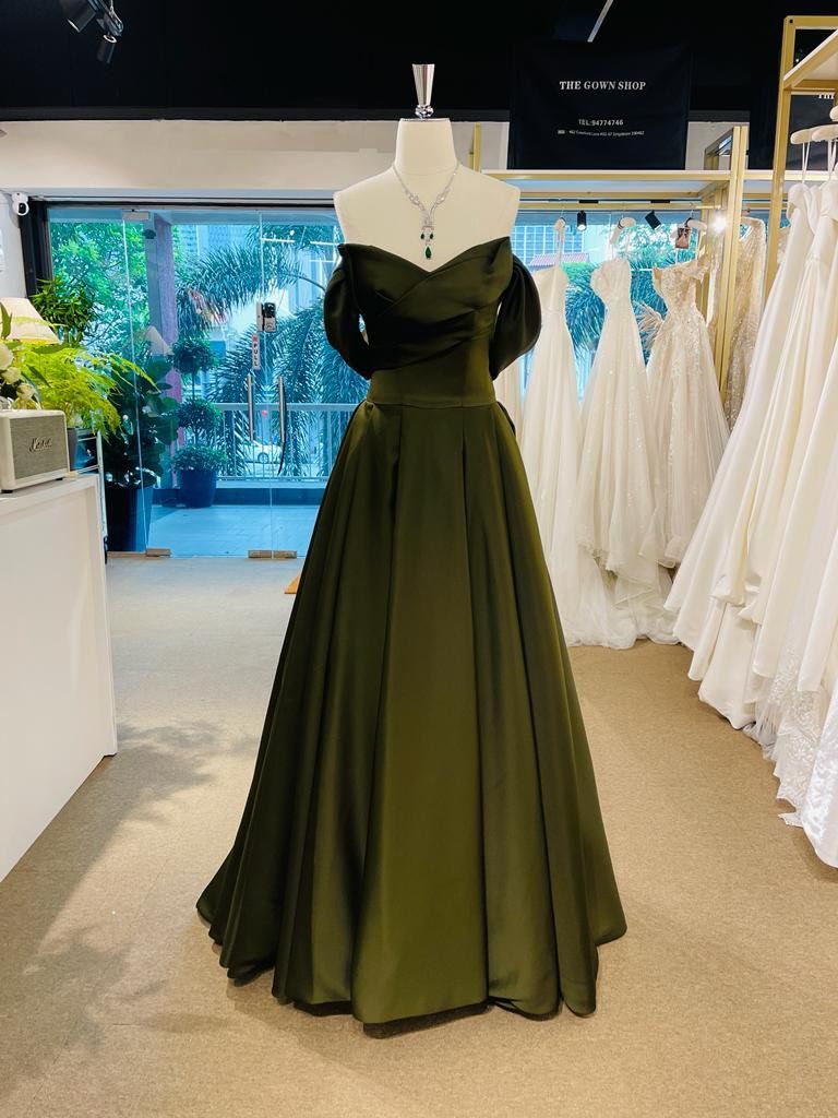 christmas green color dress Moss Green Cord Set – Latest Dress for Girls main image 1