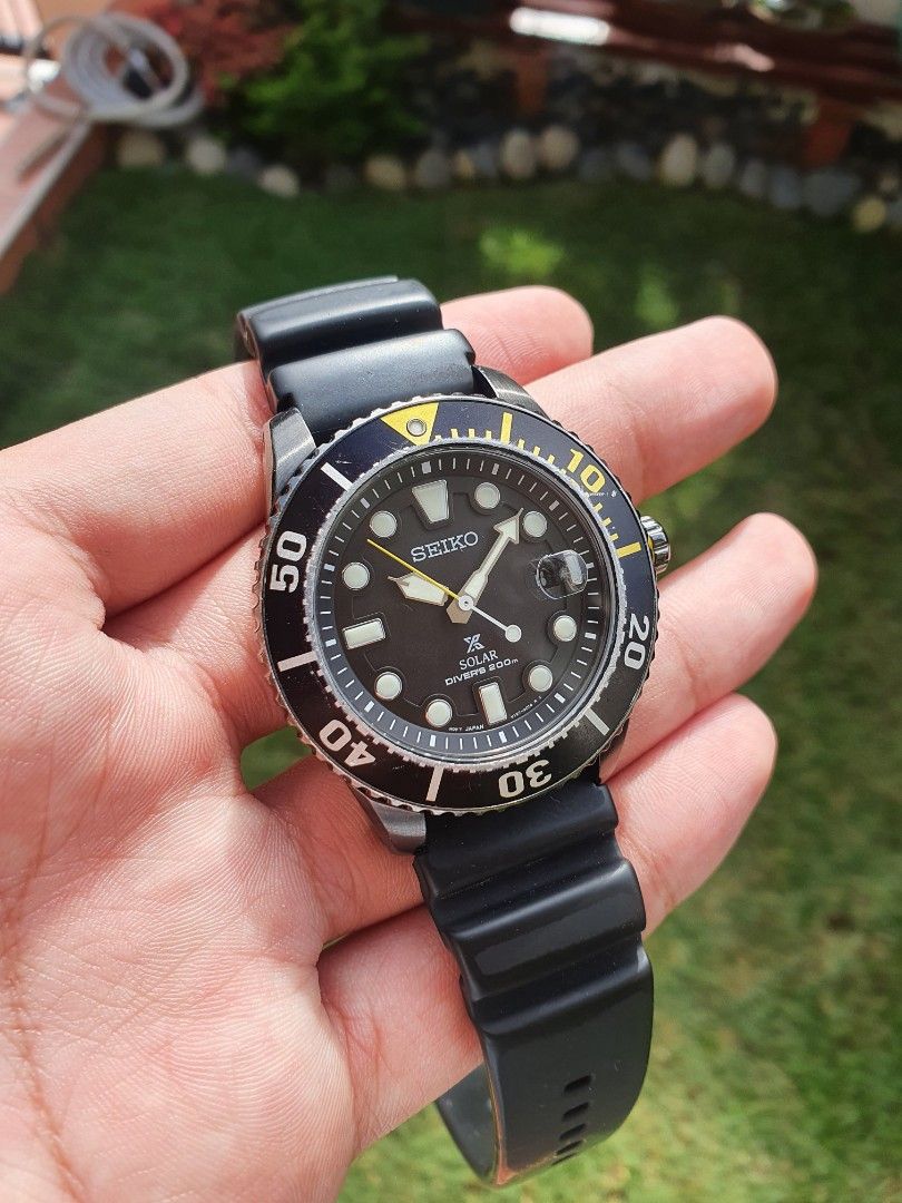 Seiko Prospex Solar SNE441 Air Diver watch 200m black case stainless steel  rubber strap yellow and black, Luxury, Watches on Carousell