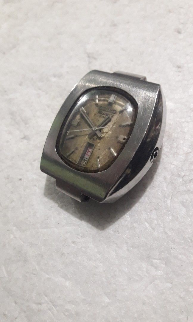 Seiko quartz 3863 - 7010, Men's Fashion, Watches & Accessories, Watches on  Carousell