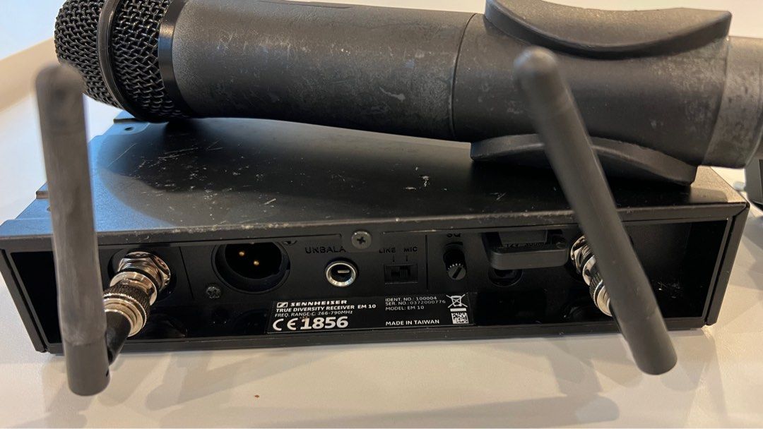 Sennheiser Wireless Mic, Audio, Microphones on Carousell