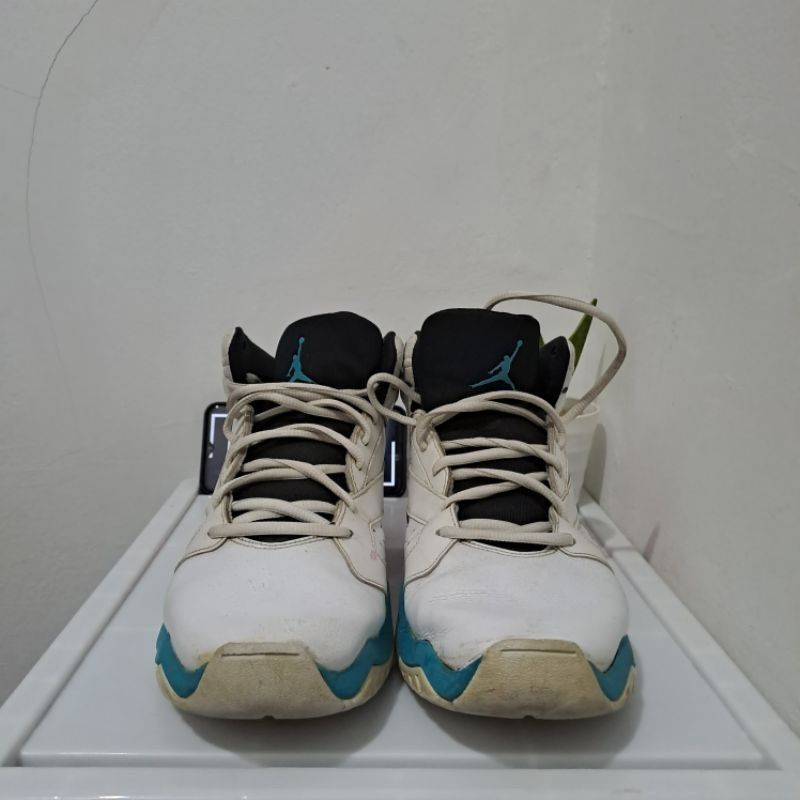 Sepatu Basket Nike Air Jordan Lift Off AJ White Turbo Green Size 42 5 Sepatu Thrift