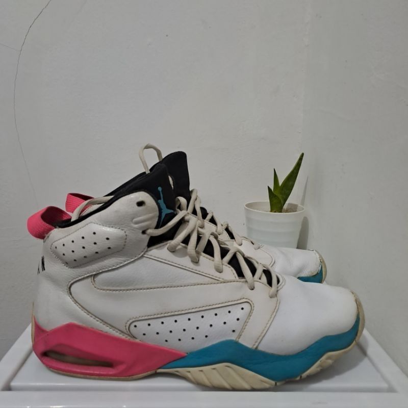 Jordan lift outlet off turbo green
