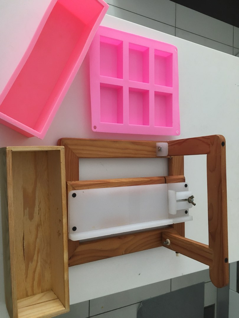 Soap Mold + Cutter fully high quality wood, Hobbies & Toys, Stationery