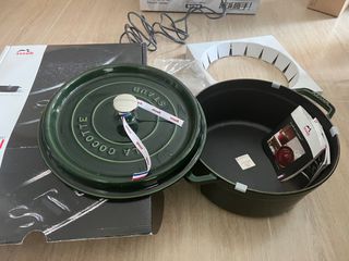 （分類：）位於 。 由 kowloonwest 提交（商品編號 1215880907，圖片 1）。簡介： 。