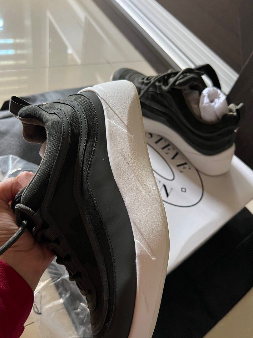 Steve madden top army sneakers