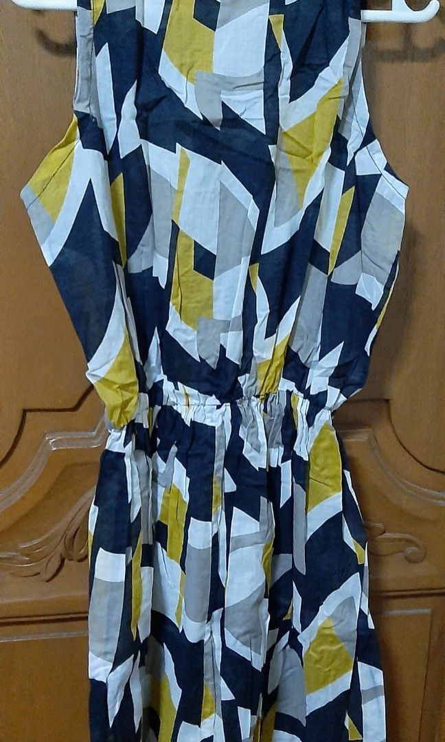 Summer Bangkok Dress (Category: Dresses) located in Quezon City. Submitted by mslen08 (Listing ID 1215936896, Image 1). Description: Selling my preloved Summer Dress. RFS: too small for me.
