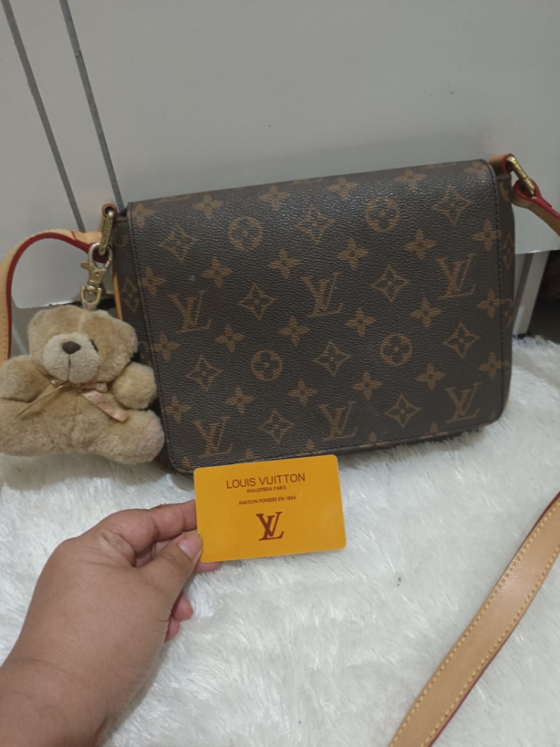 Tas Louis Vuitton AR2189 Masenger Bags, Fesyen Pria, Tas & Dompet , Tas  Kantor di Carousell