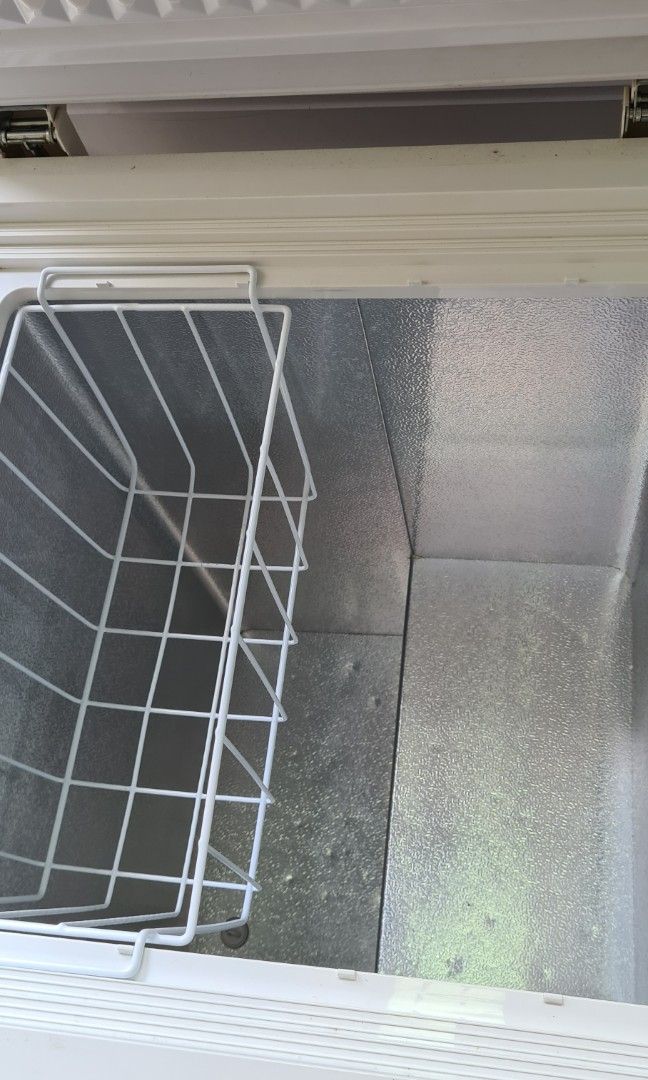 Tecno Chest Freezer 130L, TV & Home Appliances, Kitchen Appliances