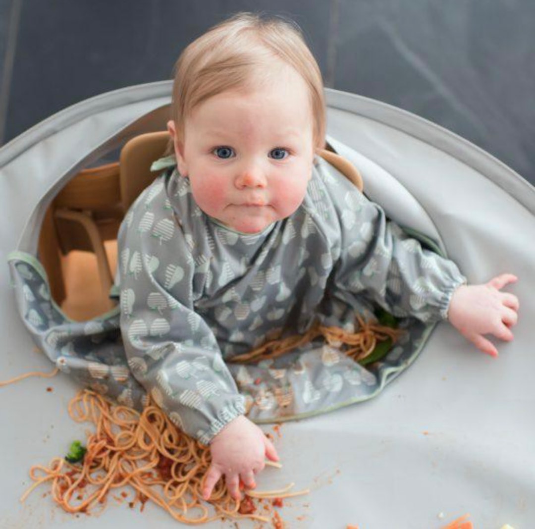 Tidy tot bib and sales tray