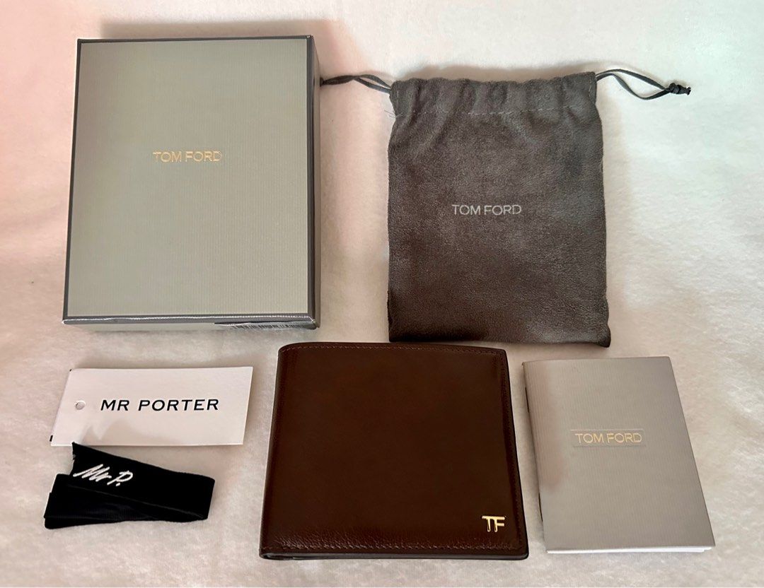 Tom Ford Small Grain Leather Bifold Wallet, Luxury, Bags & Wallets on  Carousell
