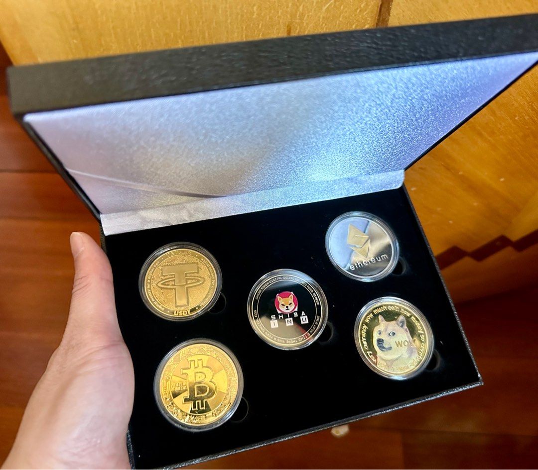 比特幣/以太幣/USDT/ 狗狗幣/柴犬幣盒裝珍藏版Bitcoin Eth Dogecoin USDT Shib [現貨], 興趣及遊戲,  收藏品及紀念品, 錢幣- Carousell