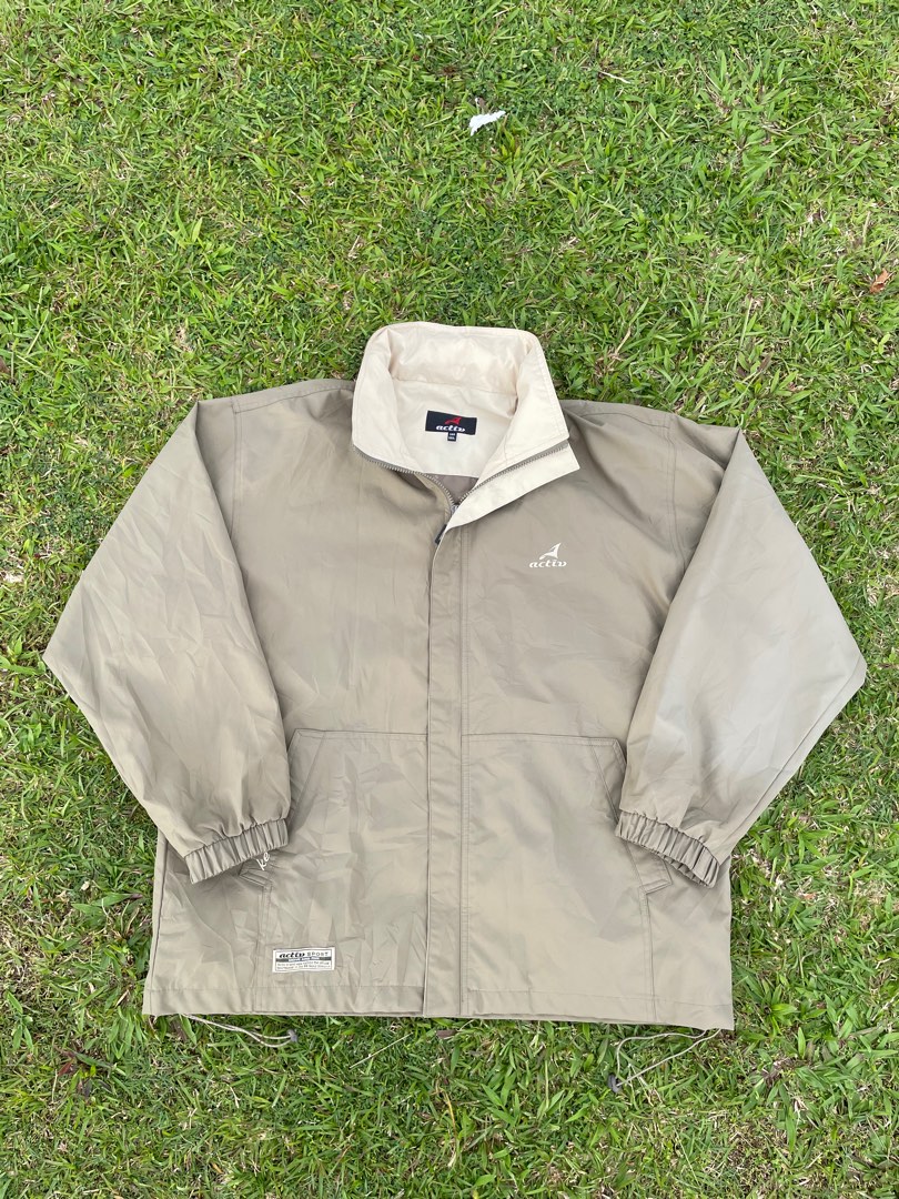 Vintage Activ Windbreaker jacket on Carousell