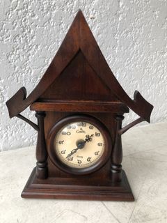 Vintage Asian 9 inches Wooden Quartz Table Clock working