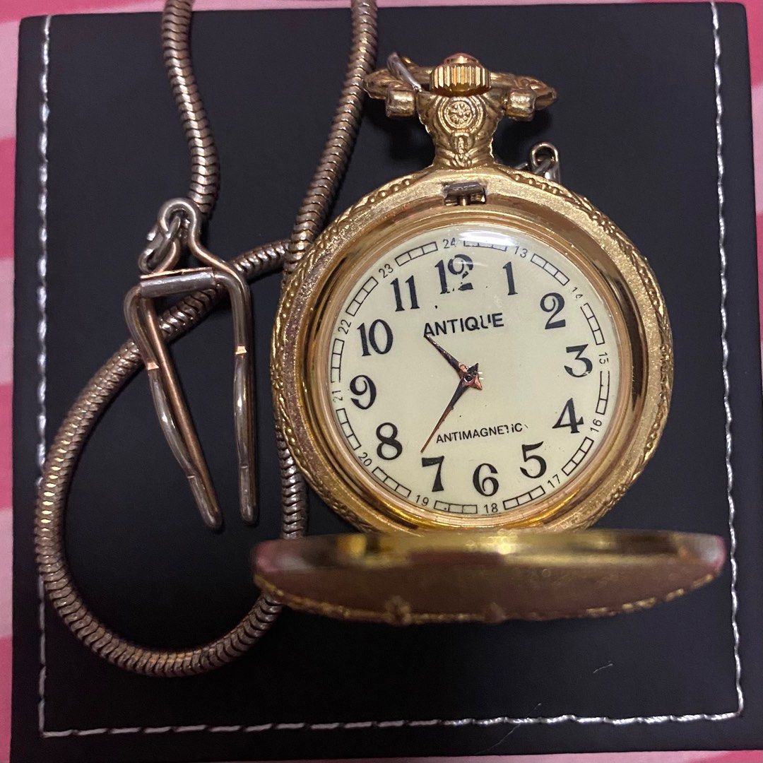 Riviera quartz hotsell pocket watch