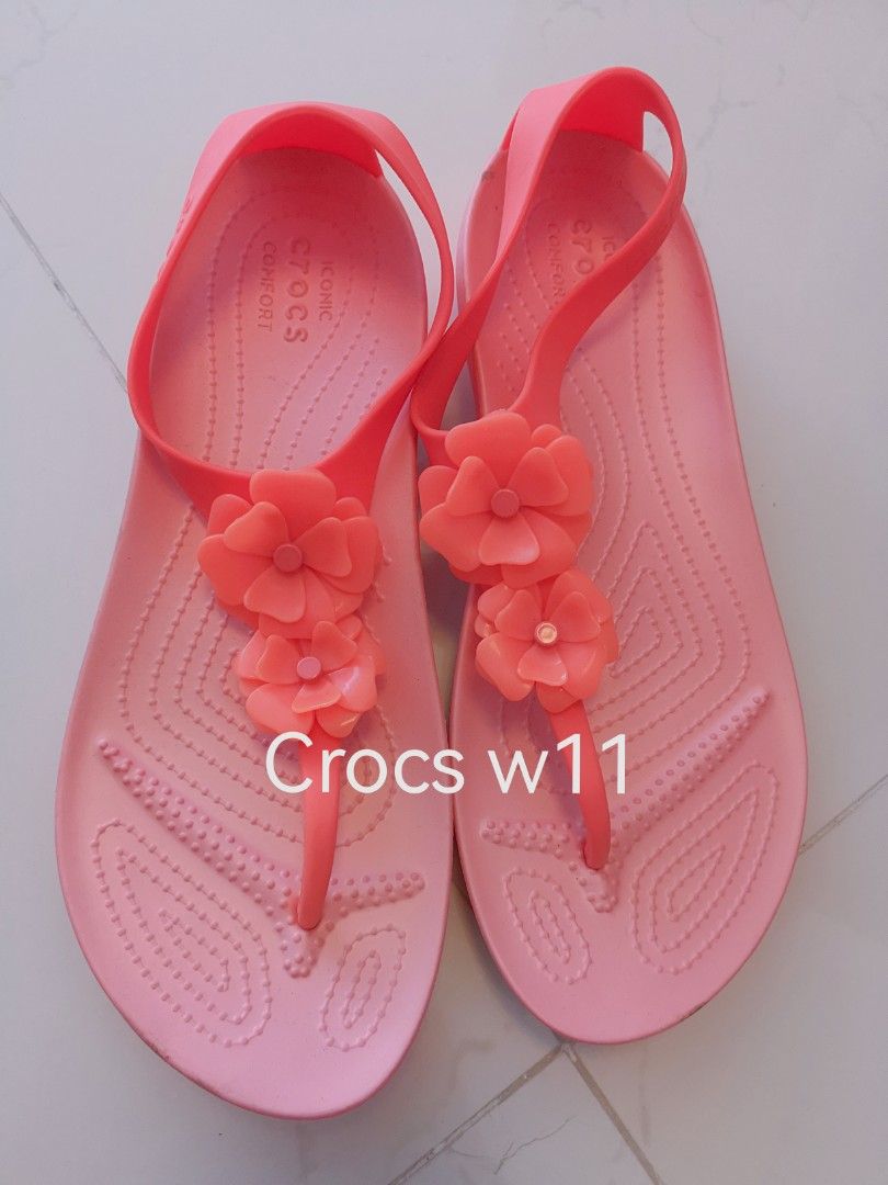 Melon pink clearance crocs