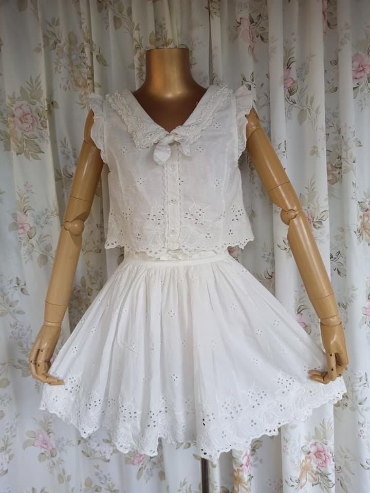 White Liz Lisa Sailor Seifuku Eyelet Lace Gyaru Kawaii Cottagecore  
