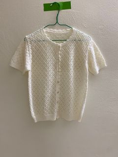White short sleeve knit sweater size M