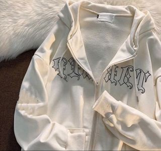 (Category: ) located in . Submitted by strwbiess (Listing ID 1215862825, Image 1). Description: .