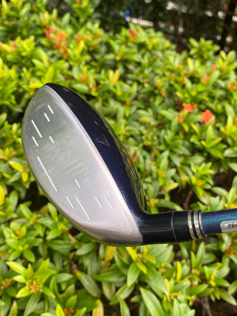 XXIO 3 Wood Reg Flex, Sports Equipment, Sports & Games, Golf on Carousell