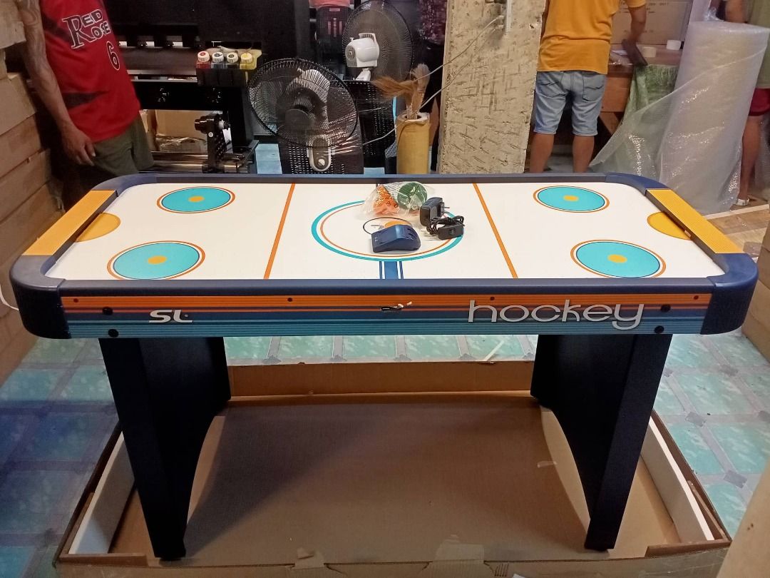 5 Feet Air Hockey Table, Sports Equipment, Other Sports Equipment and