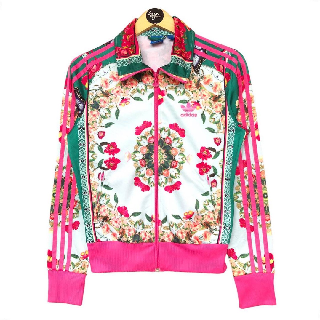 gritar Activar Berri Adidas borboflor original pink, Fesyen Wanita, Pakaian Wanita, Baju Luaran  di Carousell