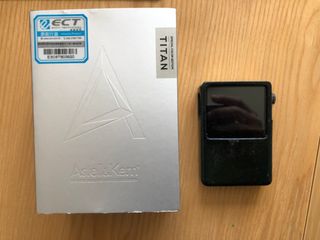 （分類：）位於 。 由 cwshek1987 提交（商品編號 1216116330，圖片 1）。簡介： 。