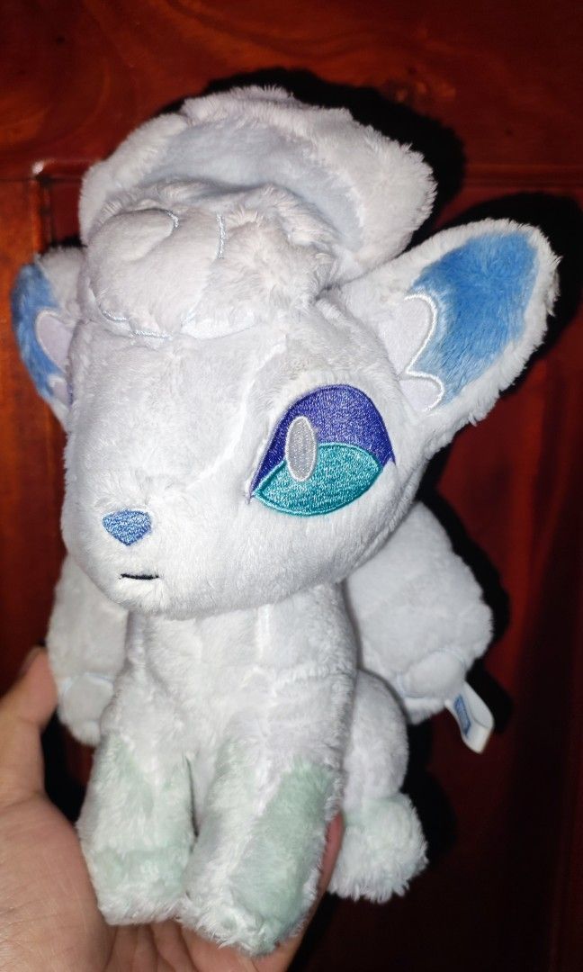 Alolan Vulpix takara tomy plush Hobbies Toys Toys Games on