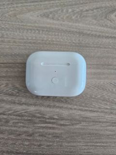 Apple Airpods Pro (Gen 1)