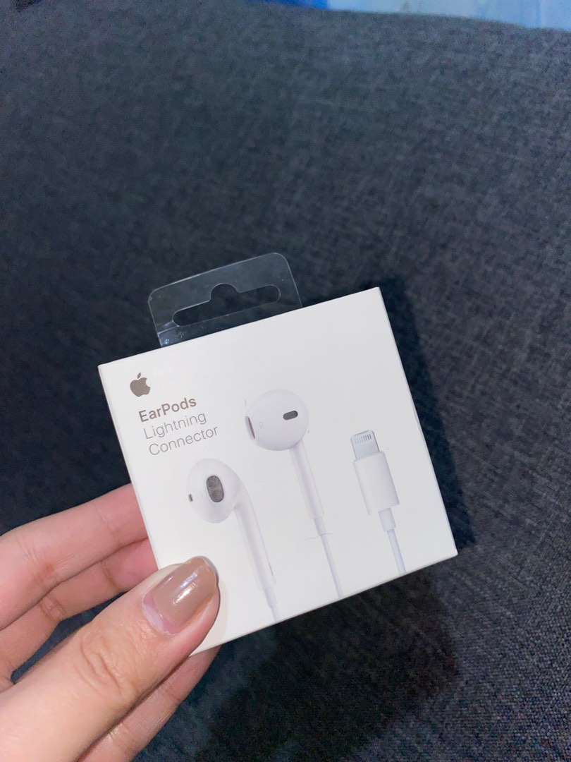 Apple EarPods Lightning Connector, Audio, Headphones & Headsets on