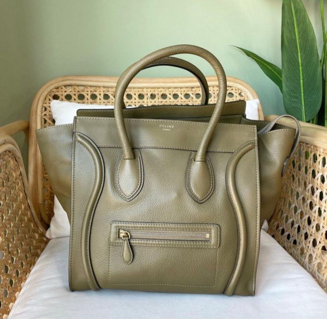 RAMADHAN & RAYA PROMO! Authentic Celine Luggage Bag in Good Condition (Category: Tote Bags) located in Sungai Buloh. Submitted by closet_by_azalea (Listing ID 1216169026, Image 1). Description: Authentic Celine luggage bag for sale. Good condition. 3 to 4 times installment accepted..