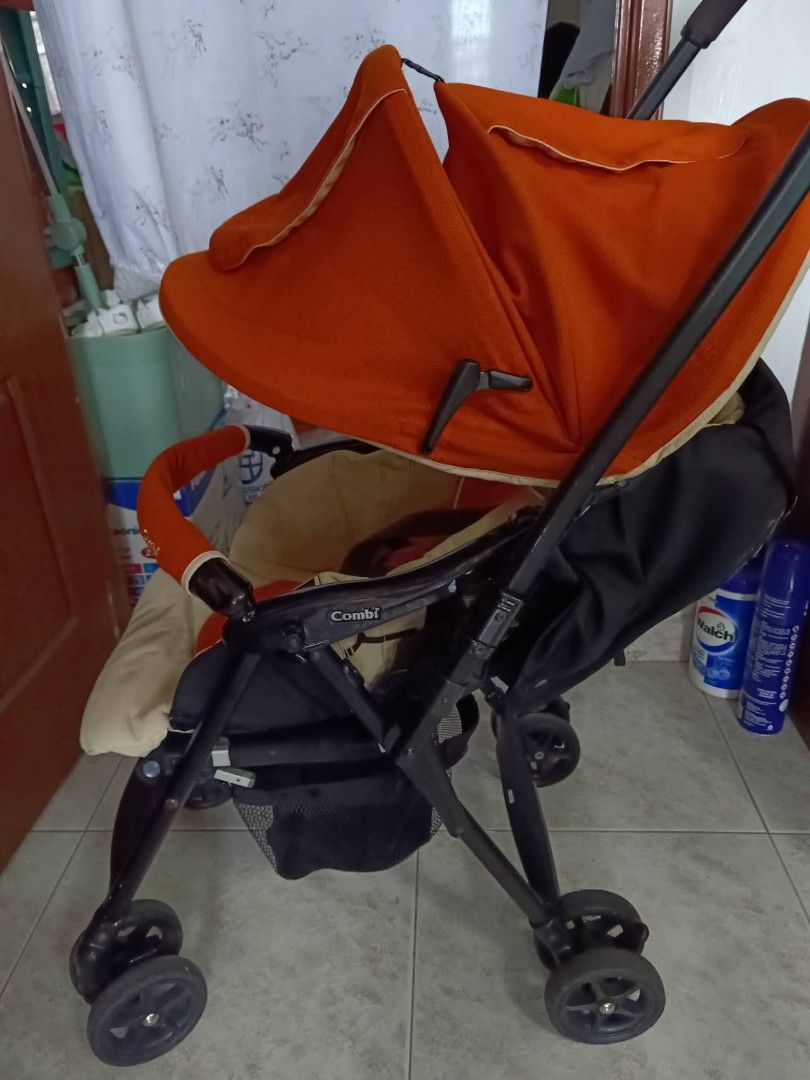 combi &kinderwagon quinny Baby stroller and Walker, Babies & Kids