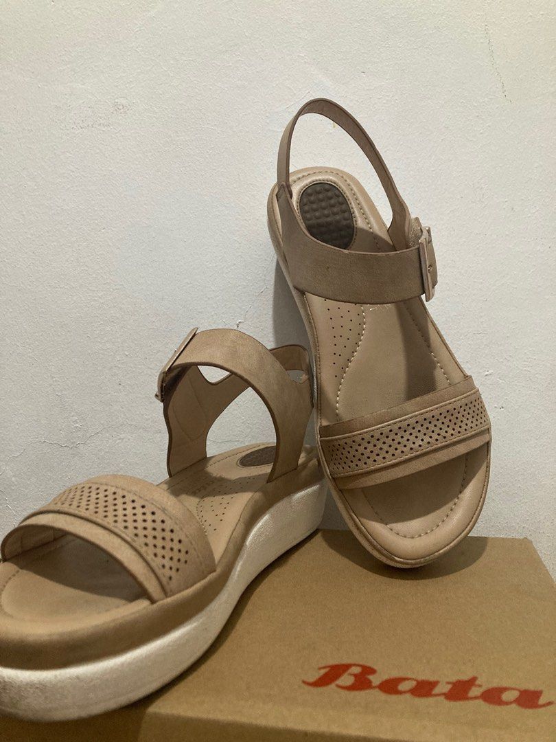 Fancy Brown White Colour Girl Sandal Durable, Comfortable And Stylish  Sandals Heel Size: High Heel at Best Price in Alwar | Gl Sharma Enterprises