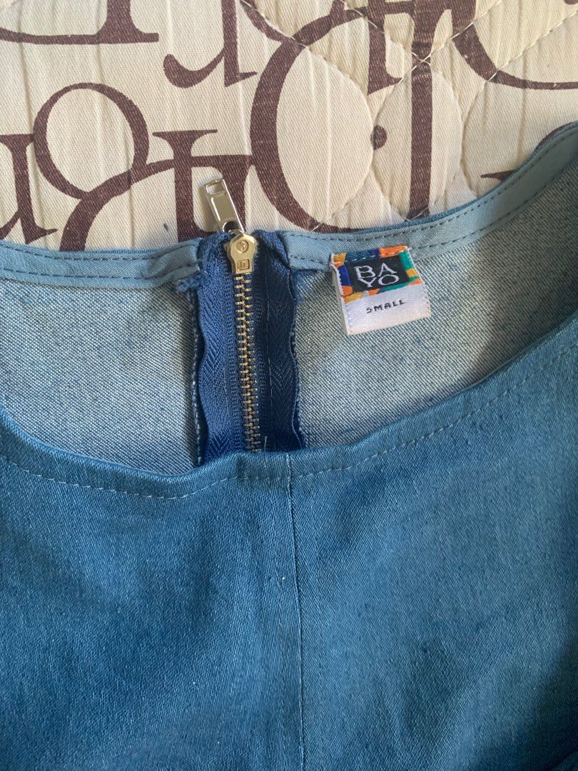 Bayo Denim Dress (Category: Dresses) located in Paranaque City. Submitted by aingrso (Listing ID 1216066842, Image 2). Description: 👗decluttering 👗worn twice 👗bought at 1k+, selling at 700 👗price negotiable.